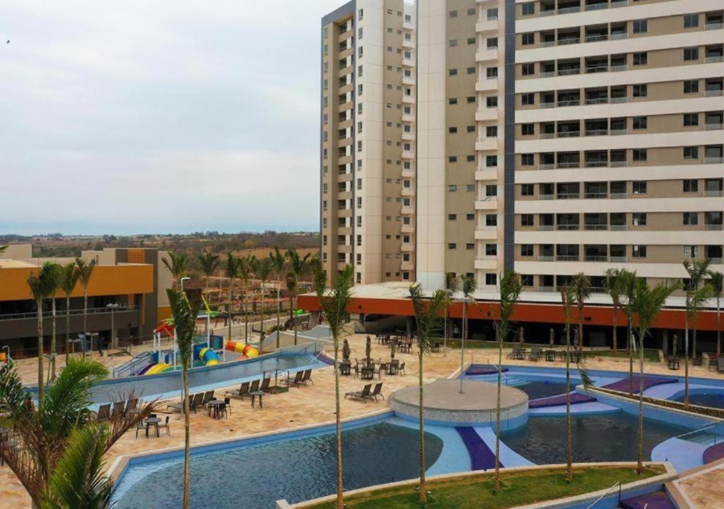 Enjoy Solar Das Aguas Park Resort Olimpia Luaran gambar Residential complex in the city