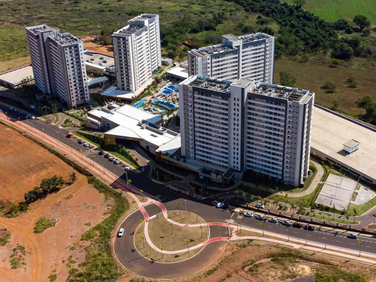 Enjoy Solar Das Aguas Park Resort Olimpia Luaran gambar Aerial view of the complex
